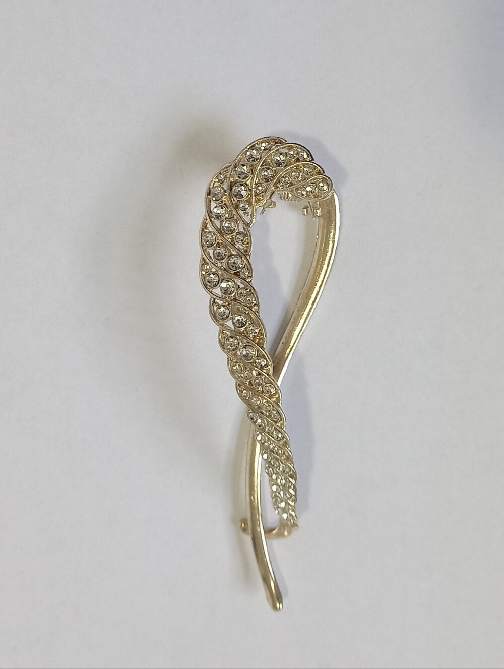 Elegant Crystal Twisted Hair Clip - Women's Hair Accessories- No Brand